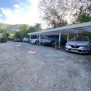  Chalet Gaïa - Ti-spa Et Son Jacuzzi Privé Dans Un Jardin Tropical, En Amoureux Ou En Famille