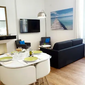 - Le Chic Appartement Arles